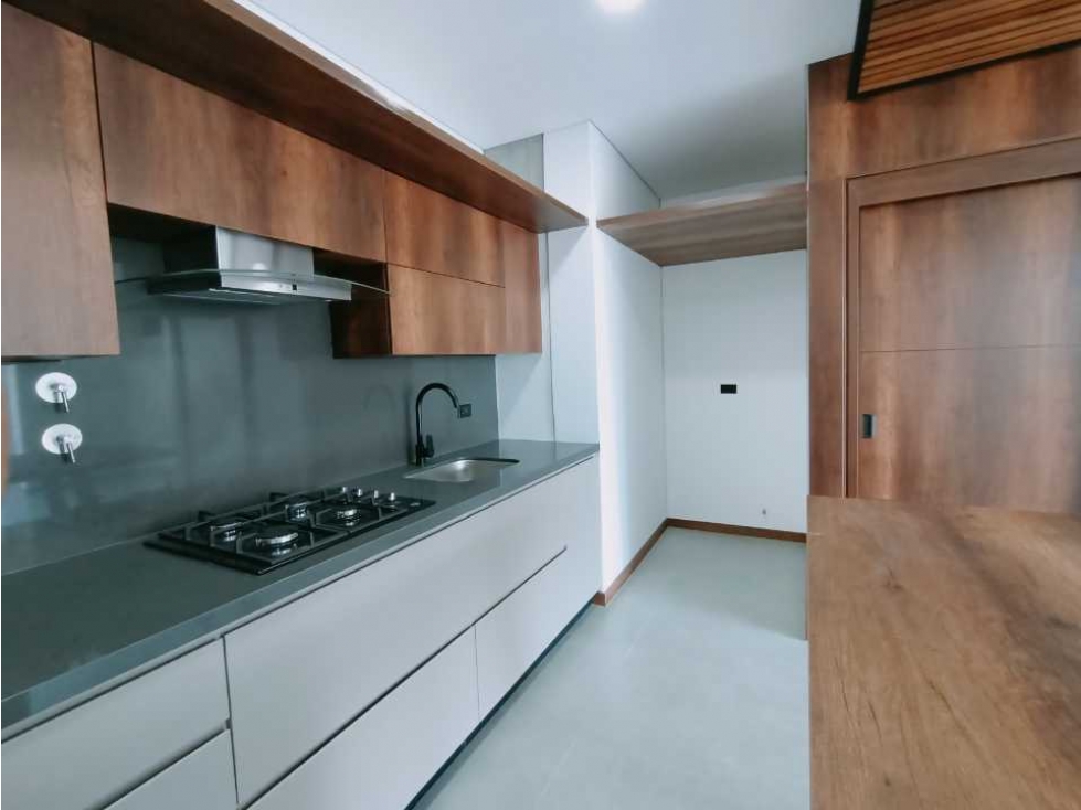 Apartamento en arriendo en Las Palmas, Medellín · foto 9 de 22