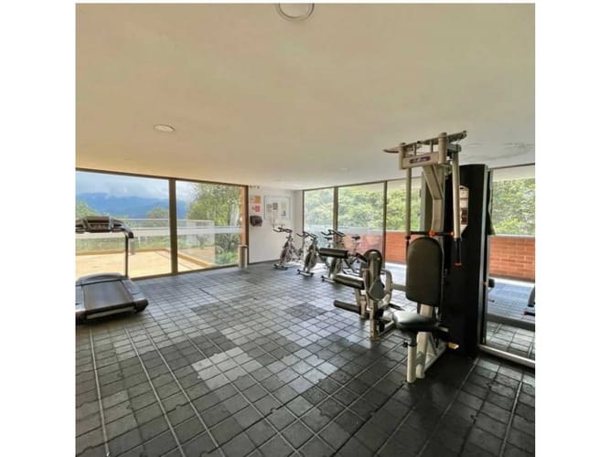 Apartamento de 3 alcobas en arriendo en Altos Del Poblado, Medellín, 90 m² · foto 3 de 22