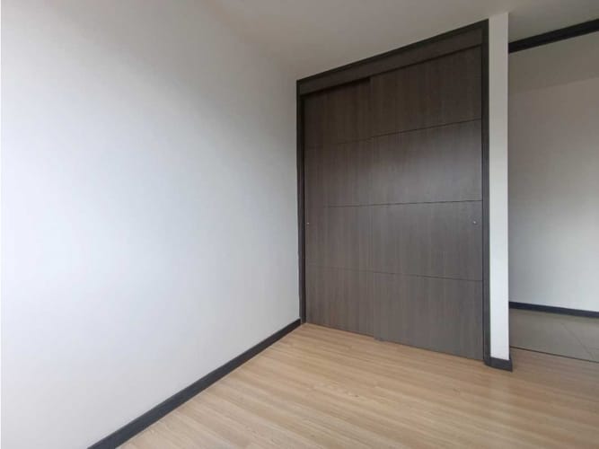 Apartamento de 3 alcobas en arriendo en Altos Del Poblado, Medellín, 90 m² · foto 9 de 22