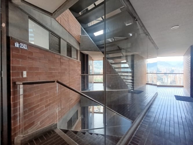 Apartamento de 3 alcobas en arriendo en Altos Del Poblado, Medellín, 90 m² · foto 13 de 22