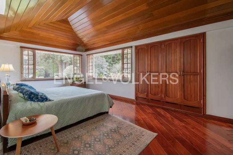 Casa de 5 alcobas en venta en San Jose De Bavaria, Bogotá, 700 m² · foto 12 de 20