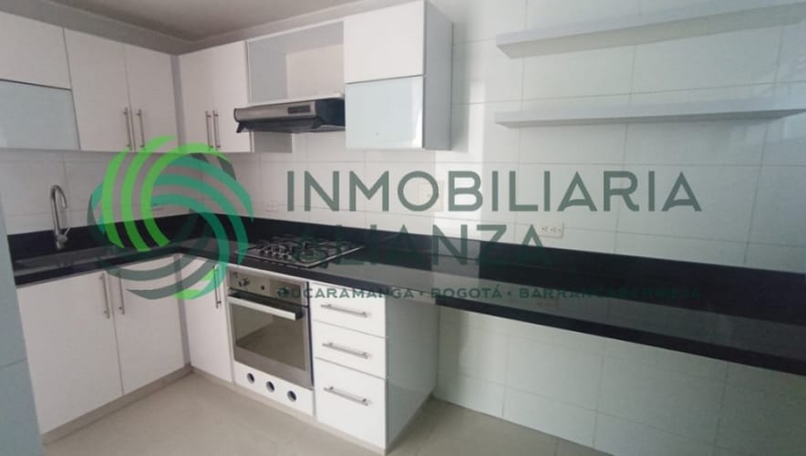 Apartamento de 4 alcobas en venta en Anillo Vial, Floridablanca, 100 m² · foto 4 de 24