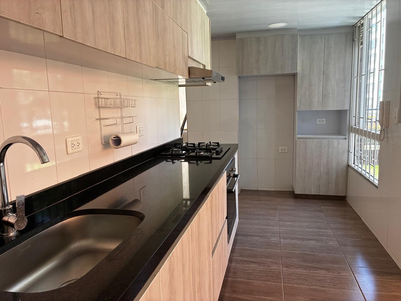 Apartamento en venta en Ciudad Salitre Occidental, Bogotá · foto 7 de 16