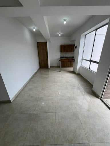 Apartamento de 3 alcobas en arriendo en Aves Maria, Sabaneta, 67 m² · foto 4 de 11