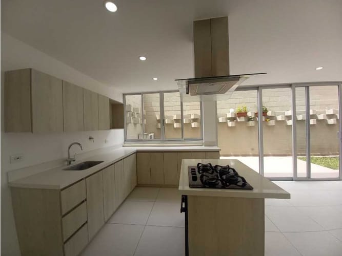 Casa de 3 alcobas en venta en Llano Grande, Rionegro, 162 m² · foto 15 de 24