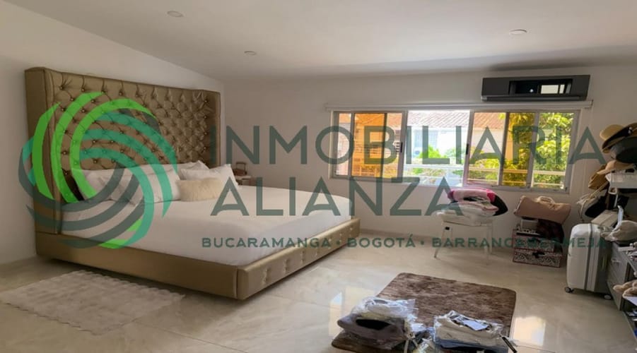 Casa de 6 alcobas en venta en Urbanizacion Diamante Ii Etapa, Bucaramanga, 400 m² · foto 9 de 20