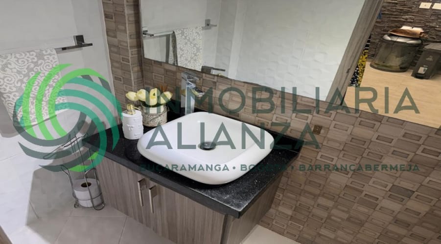 Casa de 6 alcobas en venta en Urbanizacion Diamante Ii Etapa, Bucaramanga, 400 m² · foto 15 de 20