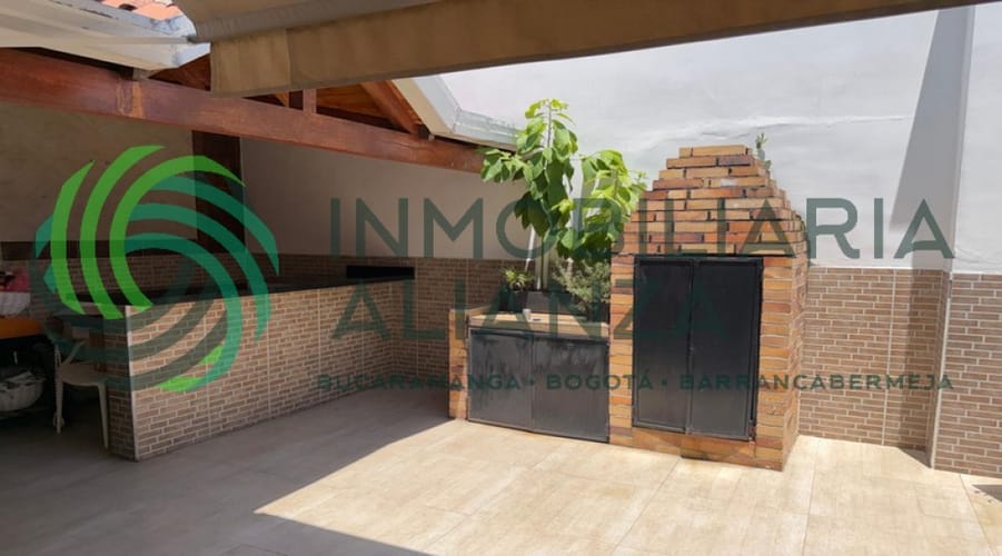Casa de 6 alcobas en venta en Urbanizacion Diamante Ii Etapa, Bucaramanga, 400 m² · foto 18 de 20
