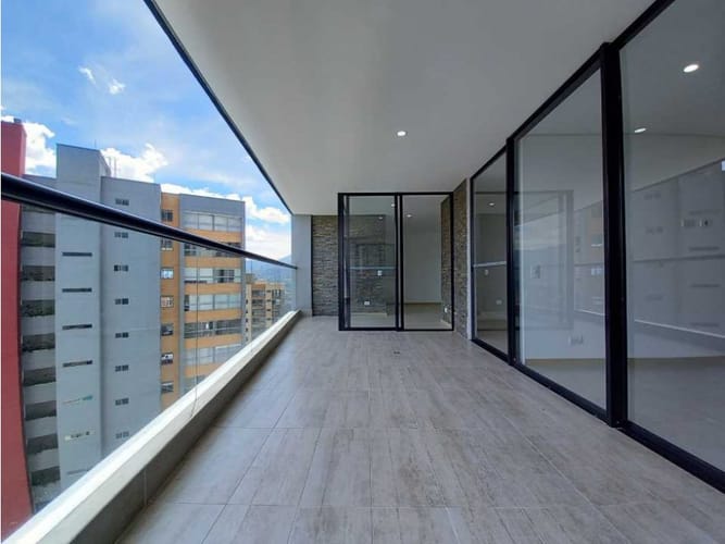 Apartamento de 3 alcobas en arriendo en Loma De Las Brujas, Envigado, 147 m² · foto 17 de 22