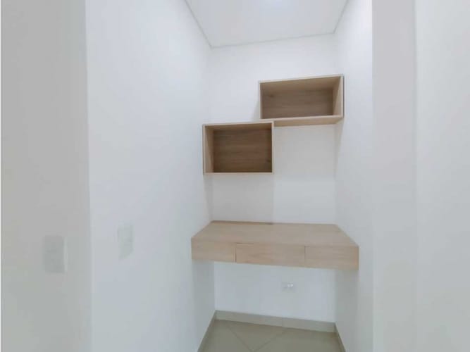 Apartamento de 3 alcobas en venta en Centro, Rionegro, 101 m² · foto 4 de 20