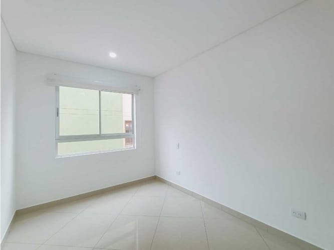 Apartamento de 3 alcobas en venta en Centro, Rionegro, 101 m² · foto 7 de 20