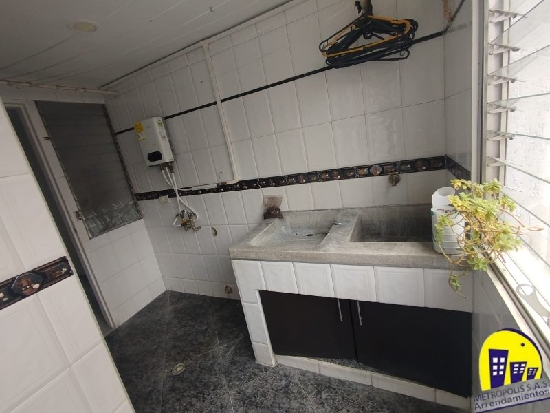 Apartamento en venta en Suramericana, Medellín · foto 4 de 21