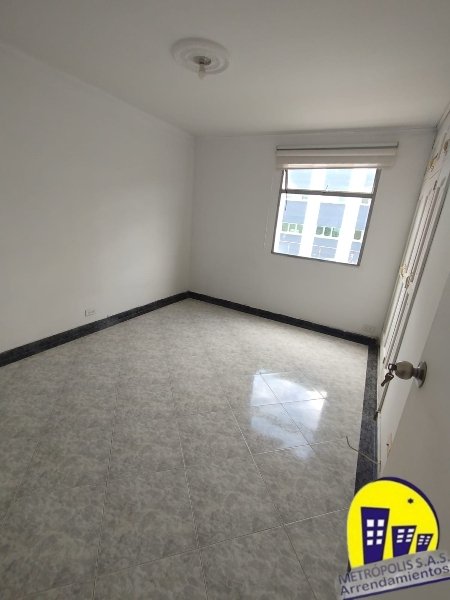 Apartamento en venta en Suramericana, Medellín · foto 14 de 21
