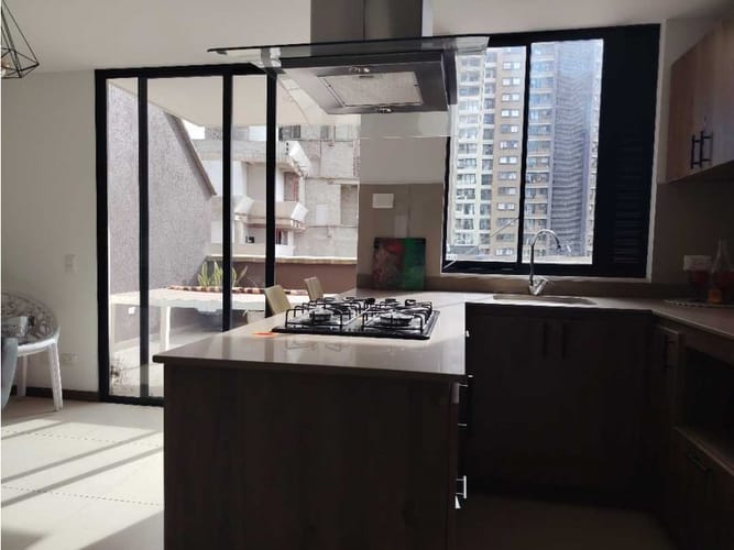 Apartamento de 2 alcobas en venta en Llano Grande, Medellín, 90 m² · foto 5 de 21