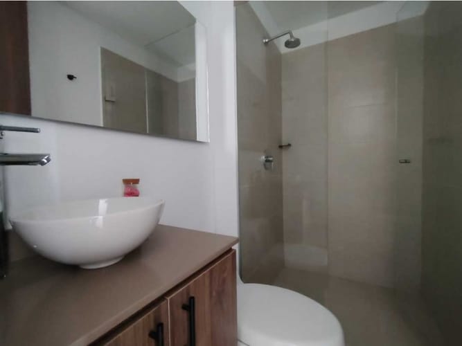 Apartamento de 2 alcobas en venta en Llano Grande, Medellín, 90 m² · foto 20 de 21