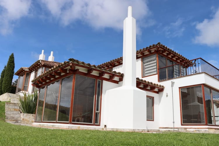 Casa de 3 alcobas en venta en Yerbabuena, Chía, 236 m² · foto 2 de 20