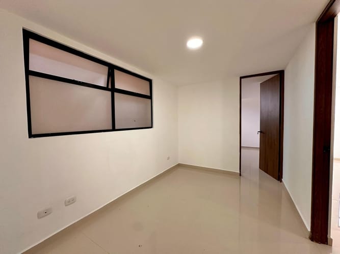 Apartamento de 3 alcobas en arriendo en Estadio, Medellín, 106 m² · foto 12 de 19