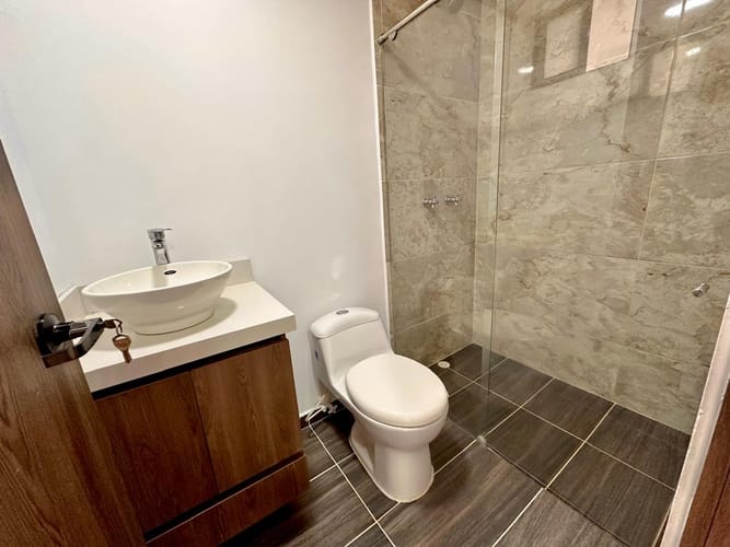 Apartamento de 3 alcobas en arriendo en Estadio, Medellín, 106 m² · foto 17 de 19