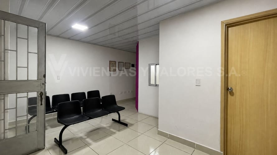 Consultorio en arriendo en Centro, Cúcuta, 72 m² · foto 2 de 11