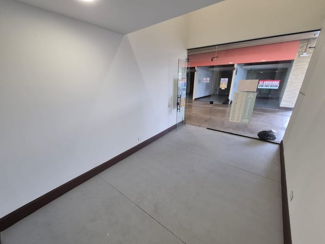 Local en arriendo en Ciudadela Villamil, Girón, 16 m² · foto 3 de 4