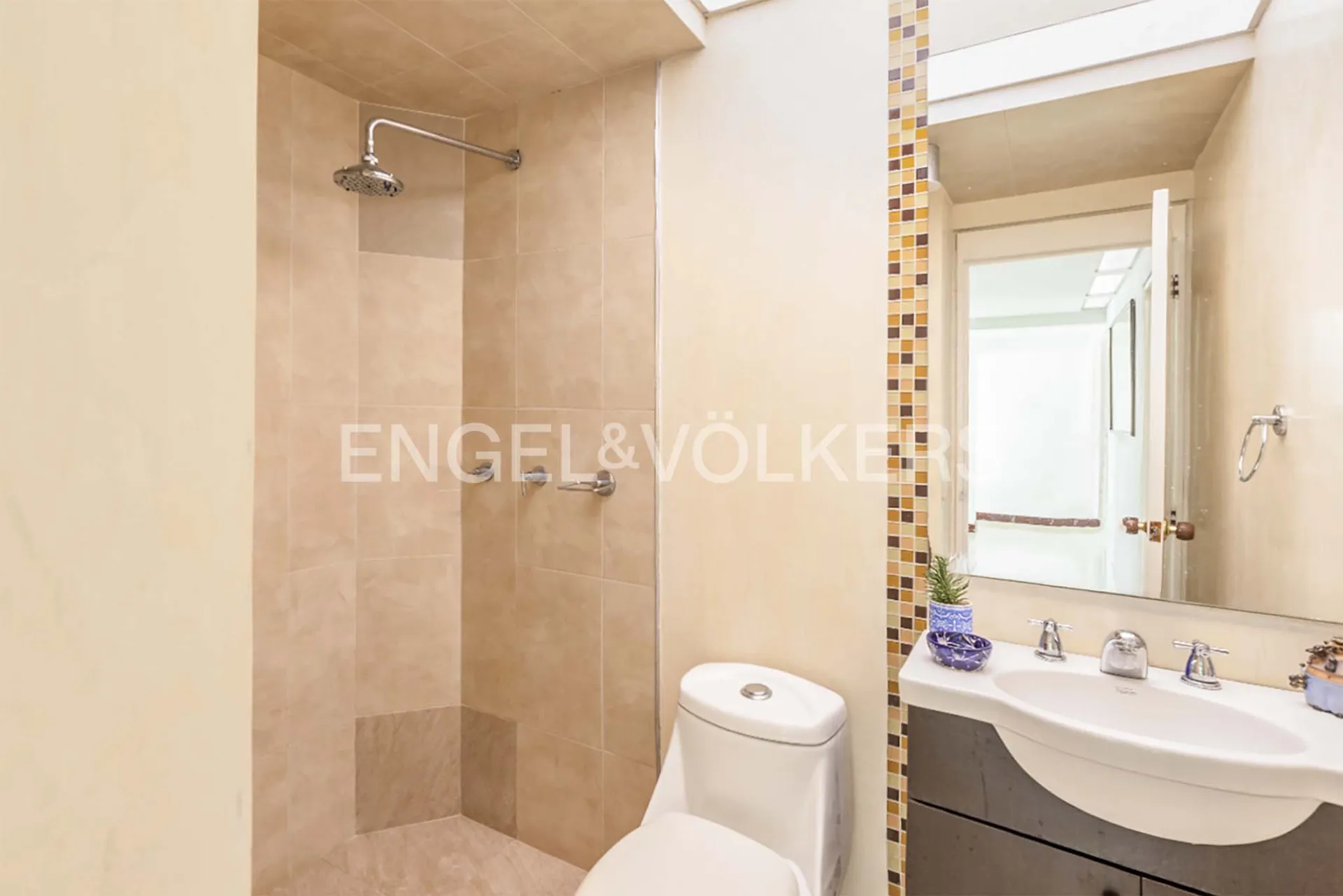 Casa en venta en Niza, Bogotá · foto 16 de 24