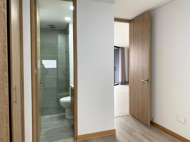 Apartamento de 3 alcobas en arriendo en El Poblado, Medellín, 111 m² · foto 10 de 18