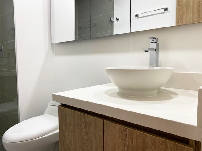 Apartamento de 3 alcobas en arriendo en El Poblado, Medellín, 111 m² · foto 16 de 18