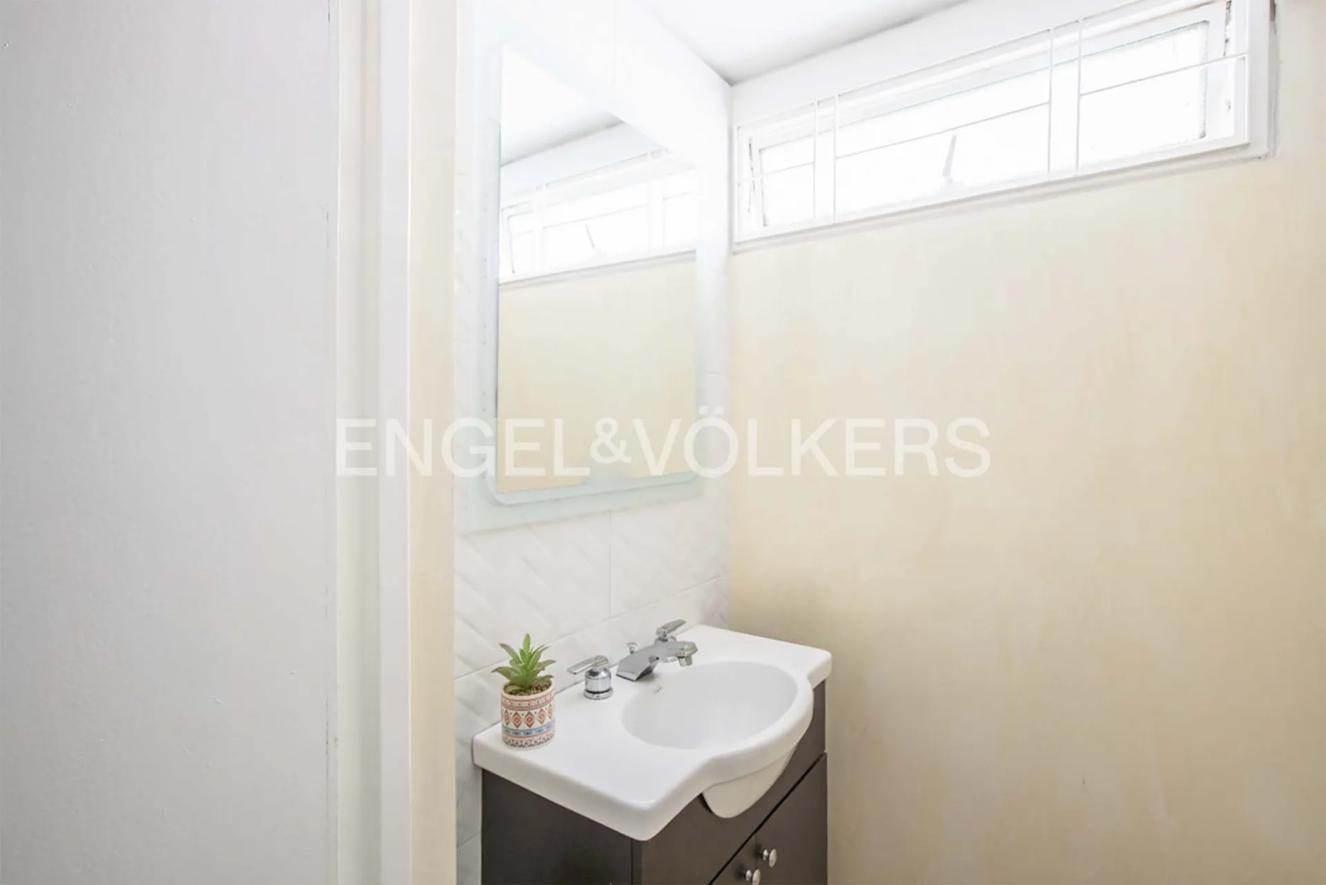Casa en venta en Niza, Bogotá · foto 8 de 24