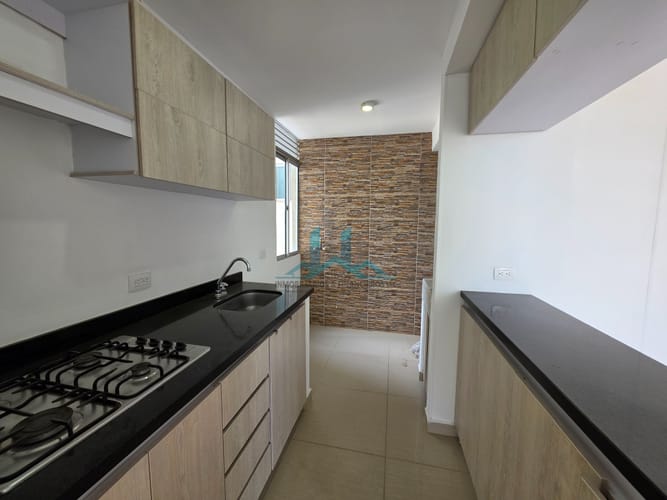 Apartamento de 2 alcobas en venta en Girardot, Girardot, 67 m² · foto 4 de 18