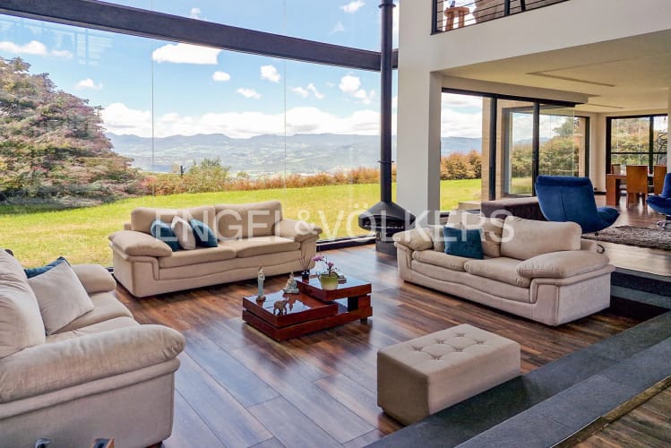 Casa de 4 alcobas en venta en Aposentos Parte Alta, Sopó, 500 m² · foto 2 de 18