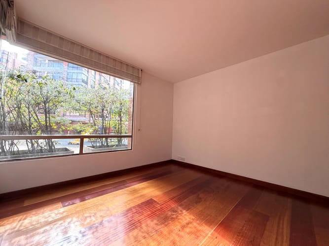 Apartamento de 2 alcobas en venta en Santa Paula, Bogotá, 95 m² · foto 10 de 17