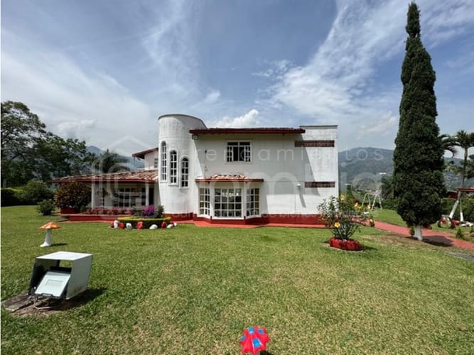 Finca en venta en Monta�Ita, Copacabana, 500 m² · foto 4 de 24