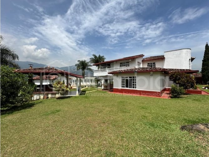 Finca en venta en Monta�Ita, Copacabana, 500 m² · foto 5 de 24