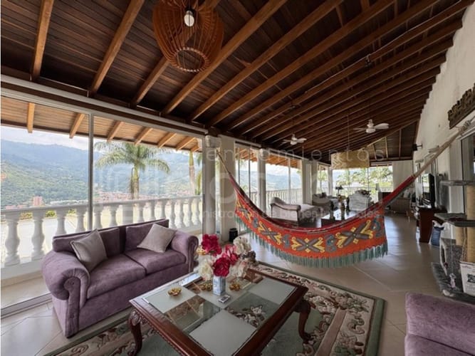 Finca en venta en Monta�Ita, Copacabana, 500 m² · foto 19 de 24