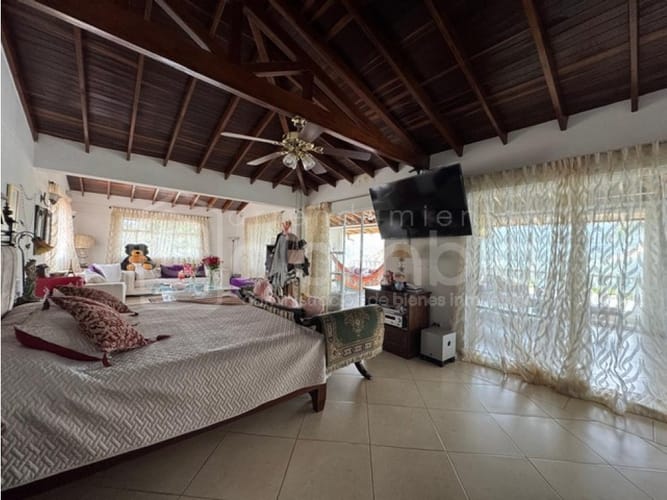 Finca en venta en Monta�Ita, Copacabana, 500 m² · foto 20 de 24