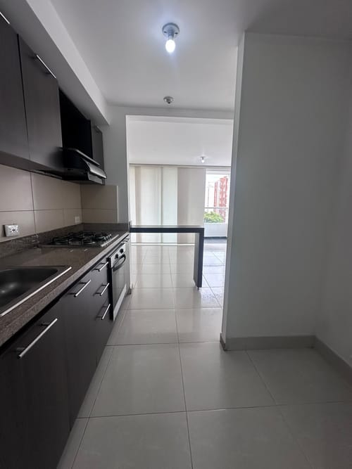 Apartamento de 3 alcobas en venta en Senderos Del Lili, Cali, 68 m² · foto 20 de 24