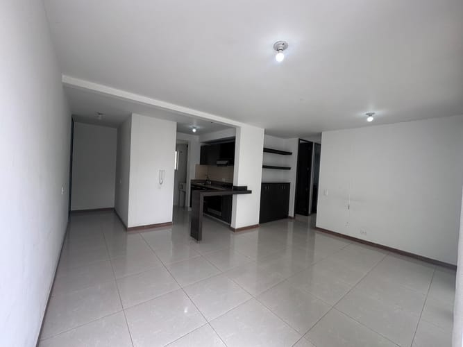 Apartamento de 3 alcobas en venta en Senderos Del Lili, Cali, 68 m² · foto 9 de 24