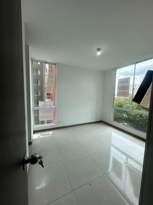 Apartamento de 3 alcobas en venta en Senderos Del Lili, Cali, 68 m² · foto 22 de 24
