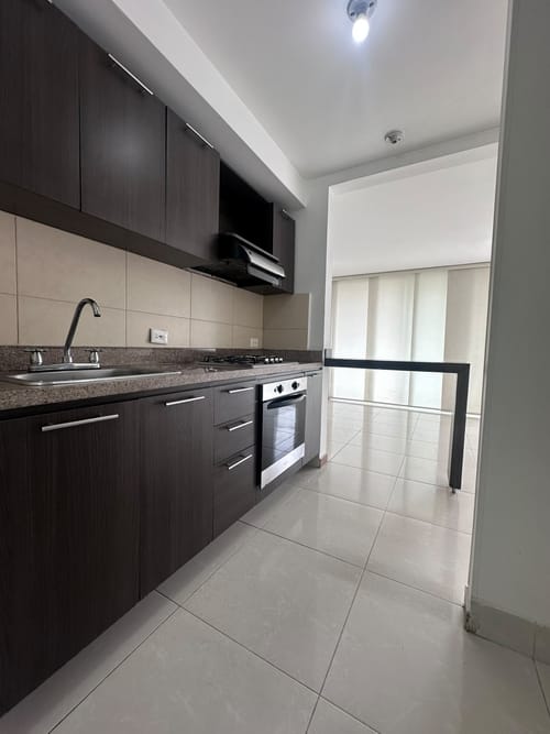 Apartamento de 3 alcobas en venta en Senderos Del Lili, Cali, 68 m² · foto 19 de 24
