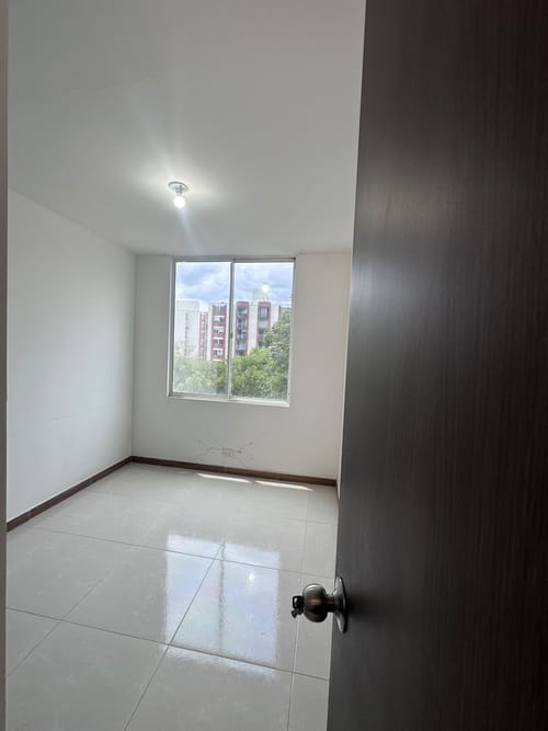 Apartamento de 3 alcobas en venta en Senderos Del Lili, Cali, 68 m² · foto 13 de 24