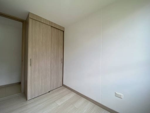 Apartamento de 3 alcobas en arriendo en Las Lomitas, Sabaneta, 70 m² · foto 6 de 16
