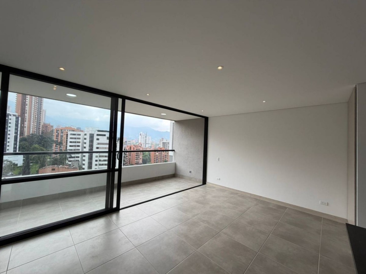 1BR Apartment in El tesoro (67 m²) - 4