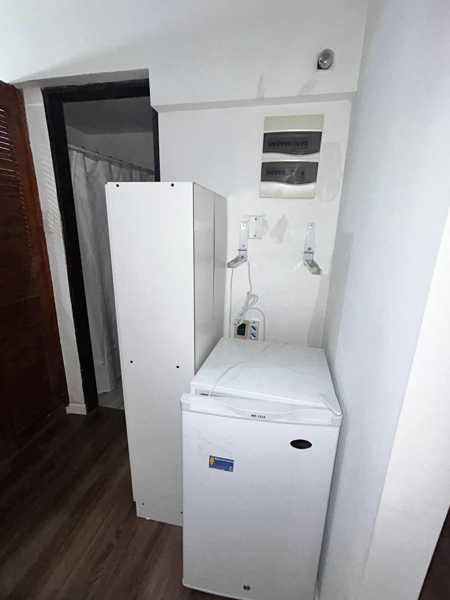 Carlos Quijano Y Soriano, Pasos De 18 De Julio ; Amplio Monoambiente De 40 M2 Con Cocina Definida, Bajos Gastos Comunes.!!!!!!!!!!!!!! · Foto 10