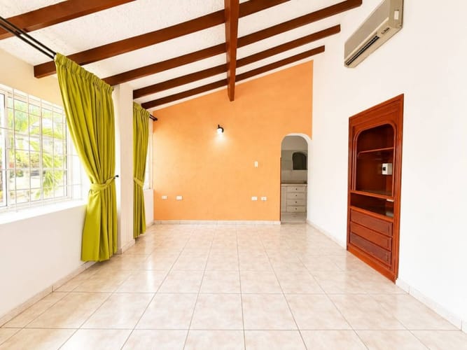 Casa de 4 alcobas en venta en La Floresta, Bucaramanga, 240 m² · foto 6 de 16