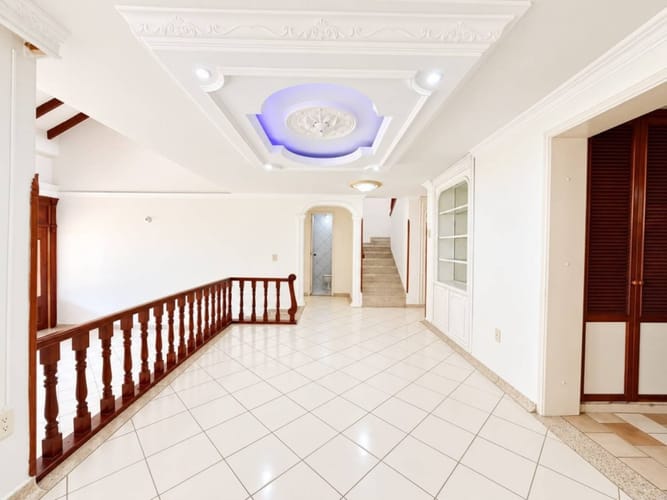 Casa de 4 alcobas en venta en La Floresta, Bucaramanga, 240 m² · foto 12 de 16