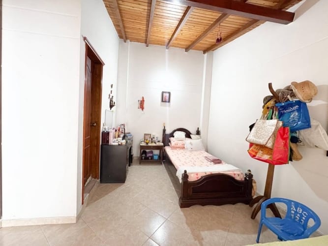 Casa de 6 alcobas en venta en La Floresta, Bucaramanga, 320 m² · foto 20 de 22