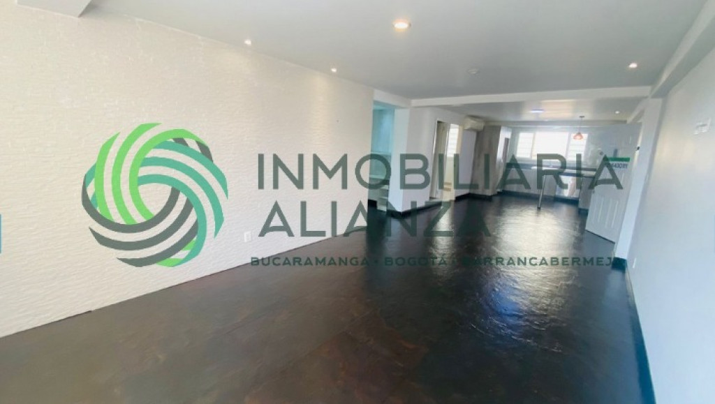 Apartamento en venta en Urbanizacion Diamante Ii Etapa, Bucaramanga · foto 3 de 19