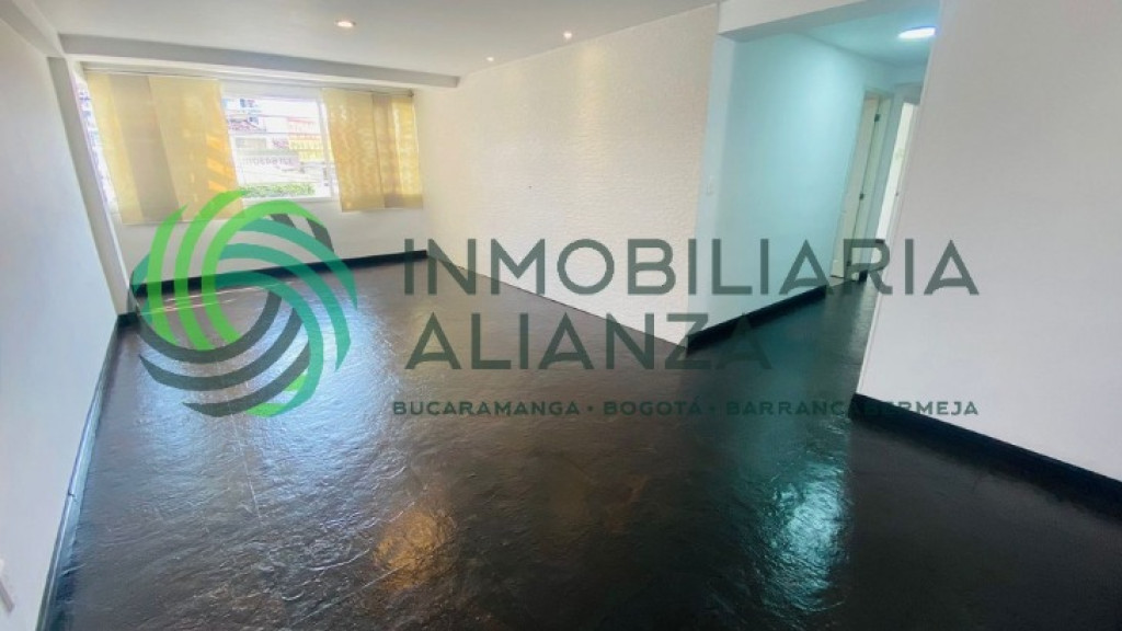 Apartamento en venta en Urbanizacion Diamante Ii Etapa, Bucaramanga · foto 5 de 19