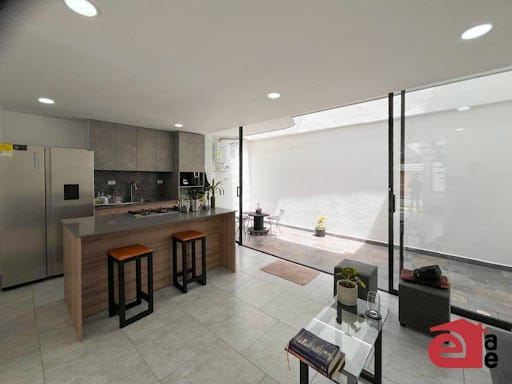 Casa de 2 alcobas en venta en La Ceja, 120 m² · foto 5 de 12