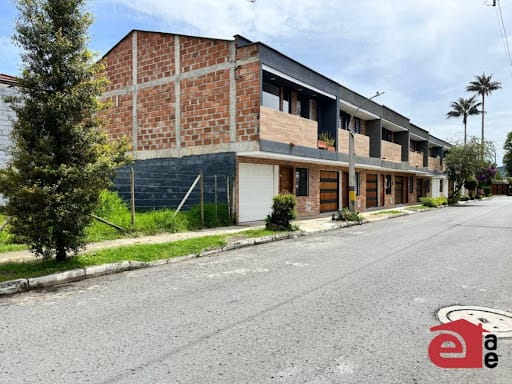 Casa de 2 alcobas en venta en La Ceja, 120 m² · foto 12 de 12